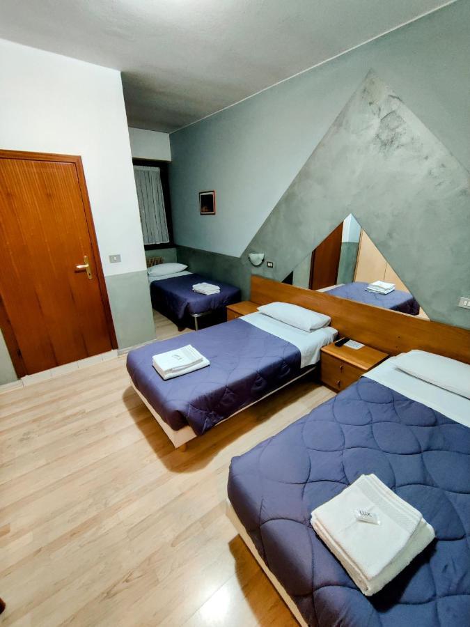 Albergo Baffo Chiuro Exterior photo